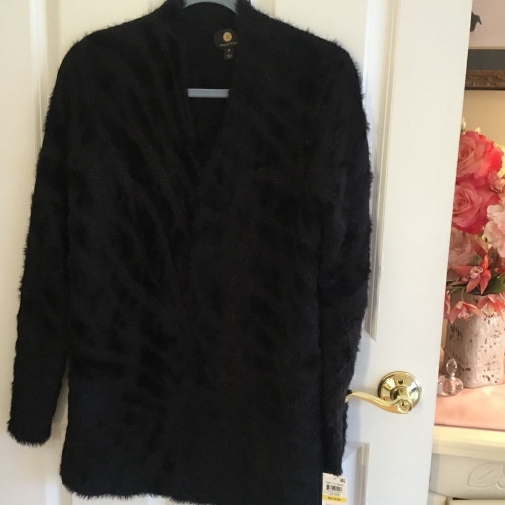 NWT JM Collection Size M Black Eyelash Yarn Cardi